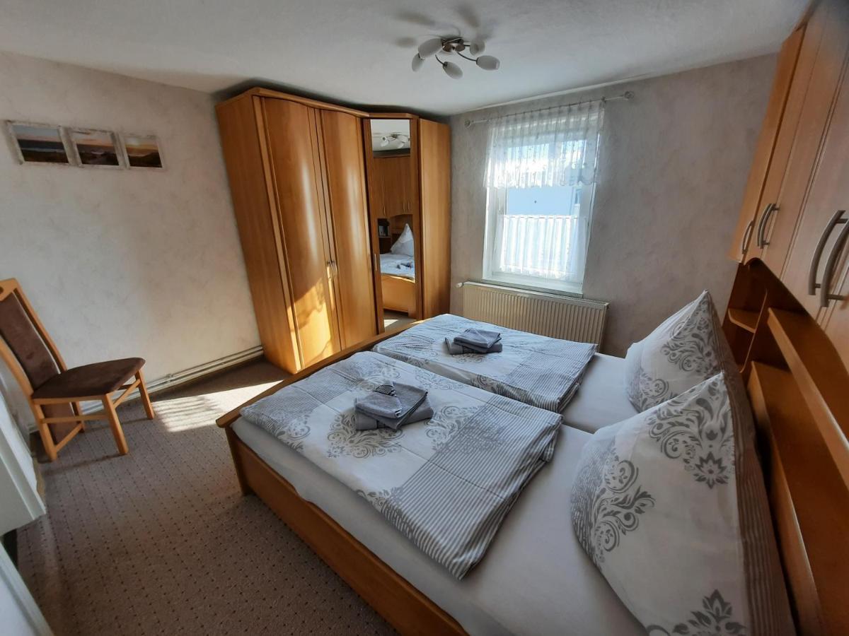 Ferienwohnung Ferienhaus in Hafennähe Sassnitz Exterior foto