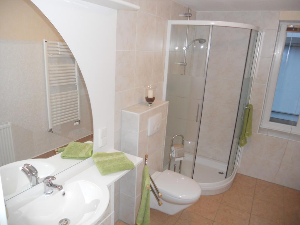 Ferienwohnung Ferienhaus in Hafennähe Sassnitz Zimmer foto