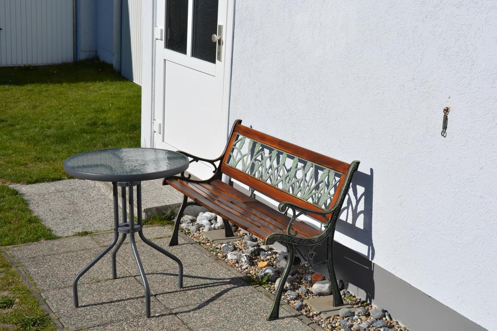 Ferienwohnung Ferienhaus in Hafennähe Sassnitz Zimmer foto